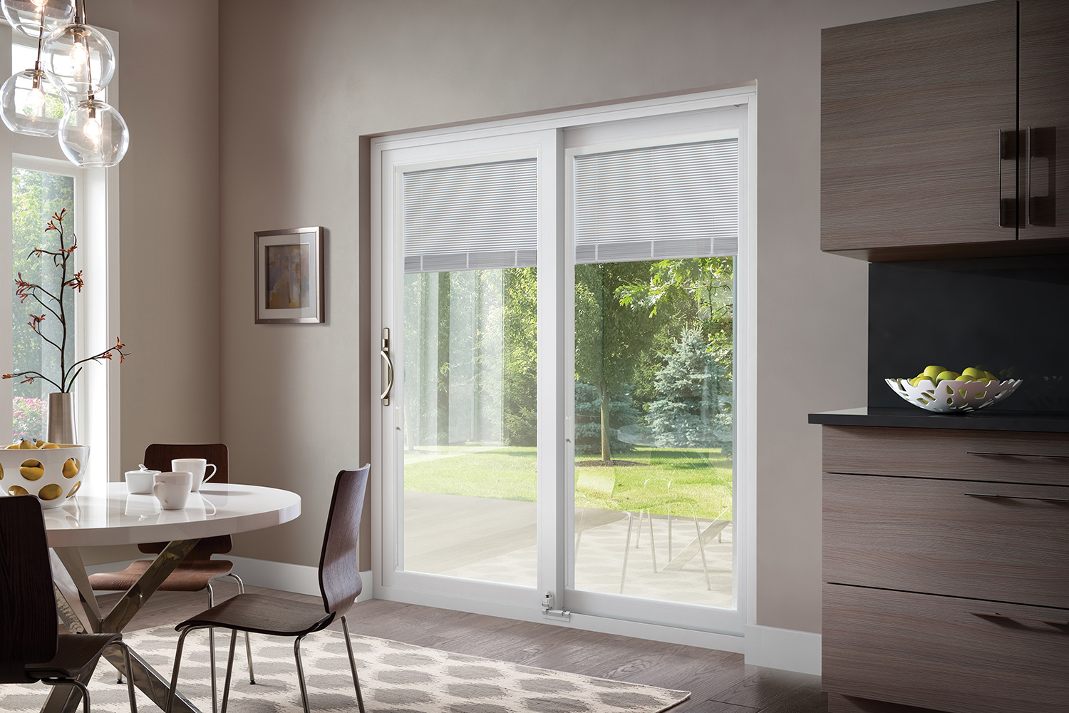 Inovo-Interior-with-Blinds-Open-1